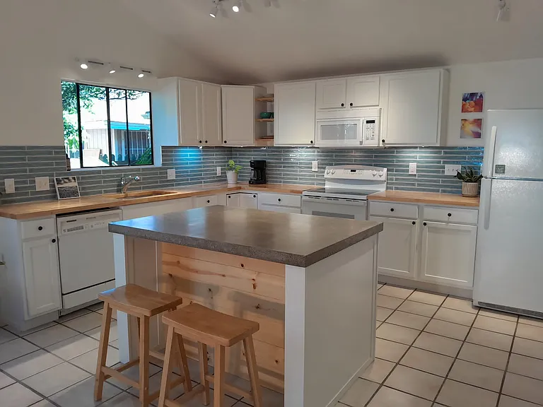410 Kaiwahine St — Photo 8