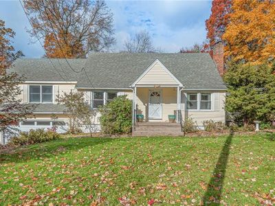 512 Wallingford Road, Cheshire, CT, 06410
