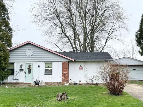 113 Edgewood Dr, New Whiteland, IN 46184