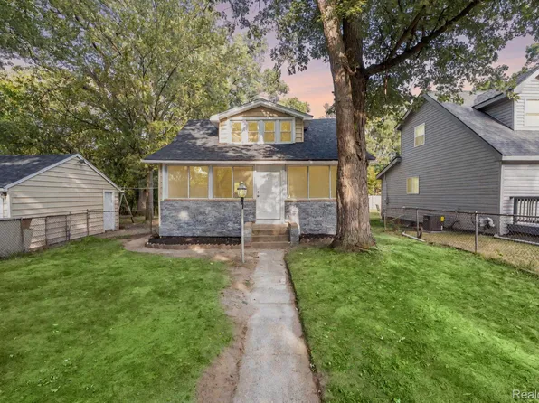 23248 Helen St, Southfield, MI 48033