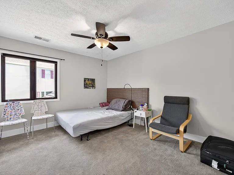 3326 S Forrester St — Photo 32