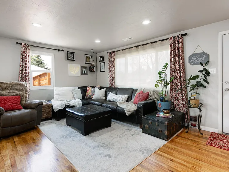2608 N Union Blvd — Photo 23