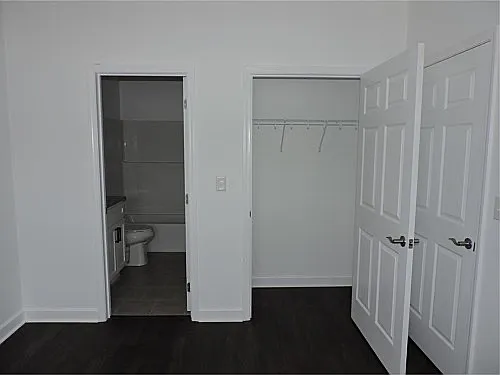 3 bed, $1,275 — Photo 3