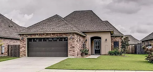37200 Sills Dr Photo 1