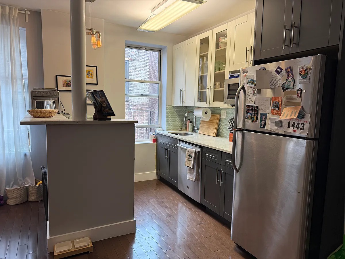 Building Photo - 291 Lincoln Pl #C6
