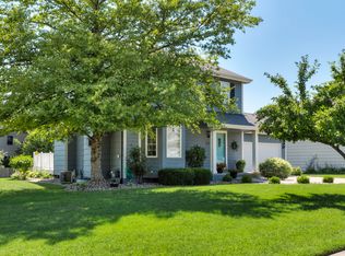 2021 NW 158th St, Clive, IA 50325