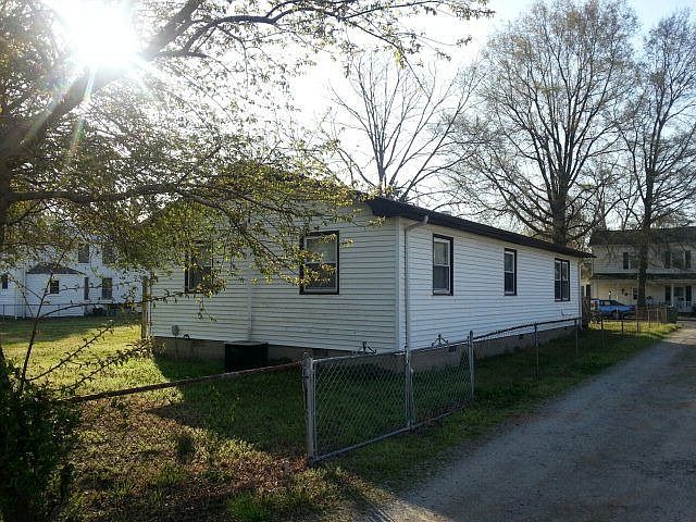 2nd image of 500 12th St