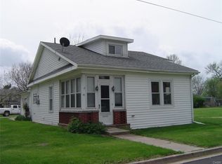 30 Adams St, Jamestown, OH 45335