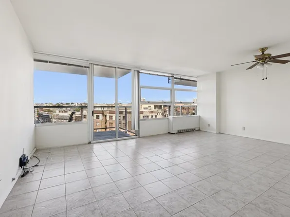 6050 Blvd East image 4 of 19