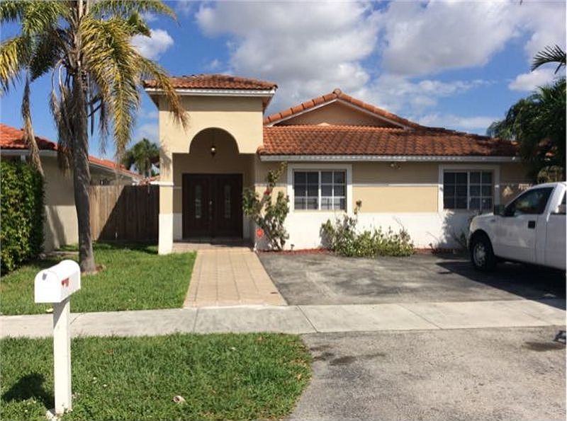 1st image of 9147 NW 111th Ter