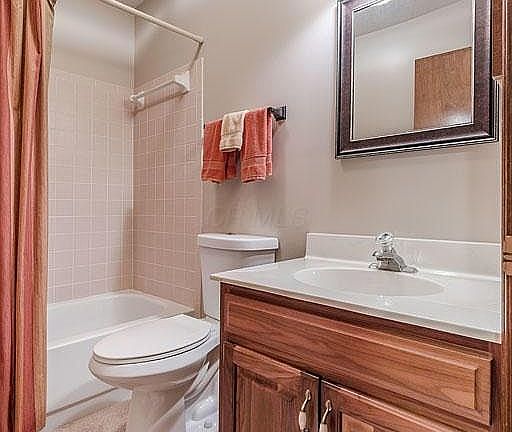 3rd image of 9372 Muirkirk Dr