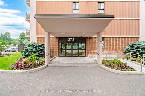 2721 Victoria Park Ave Photo 1