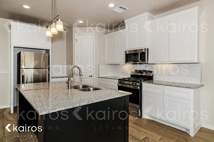 2701 Atlanta Dr — Photo 4