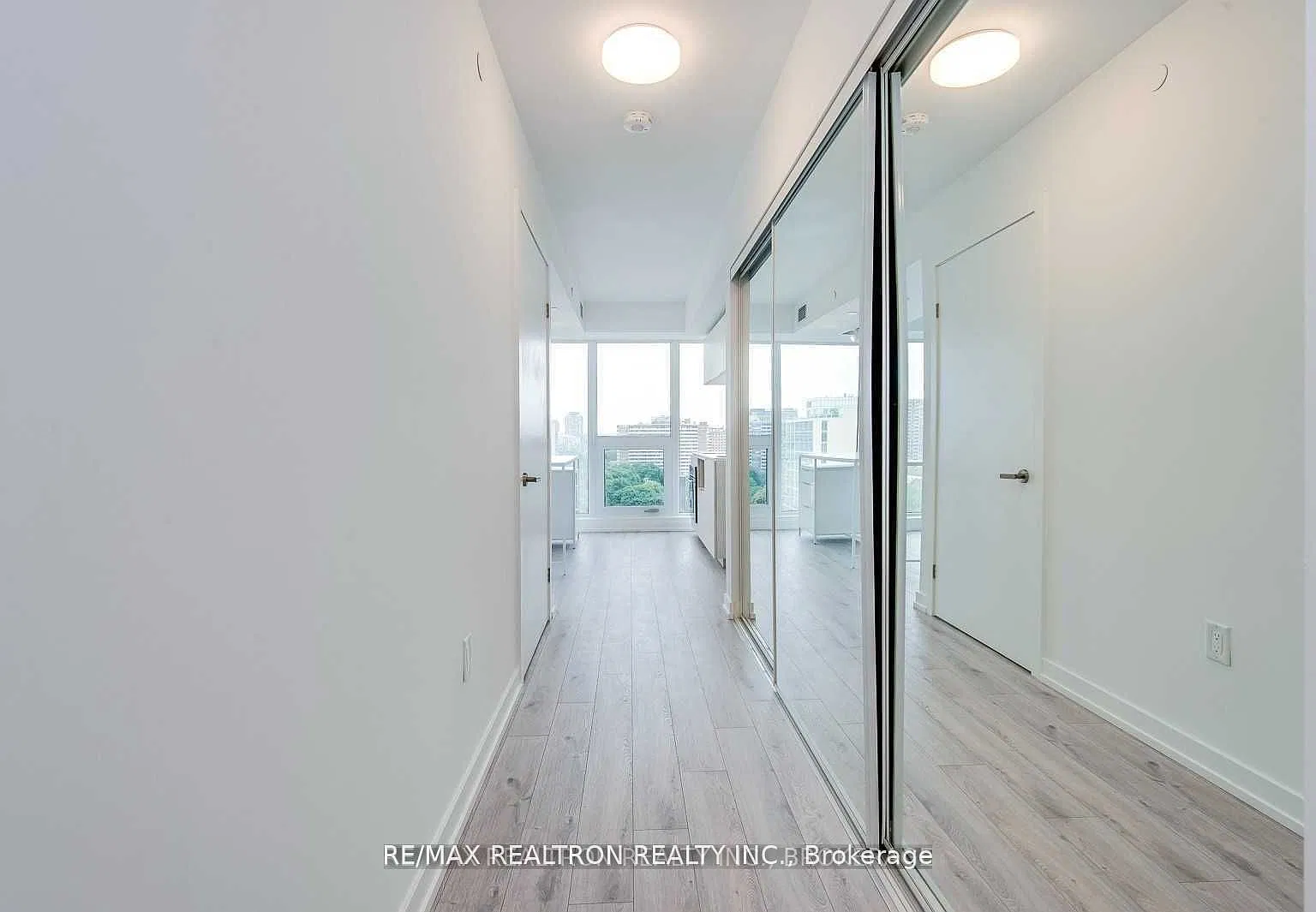 1 bed, $2,200 — Photo 2