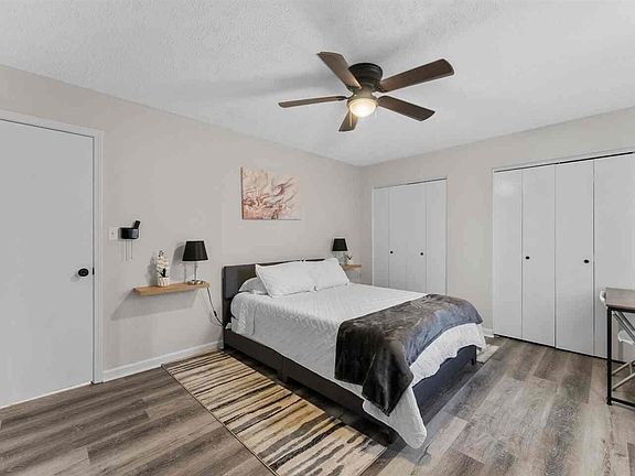 5th image of 455 Three Springs Rd APT 17