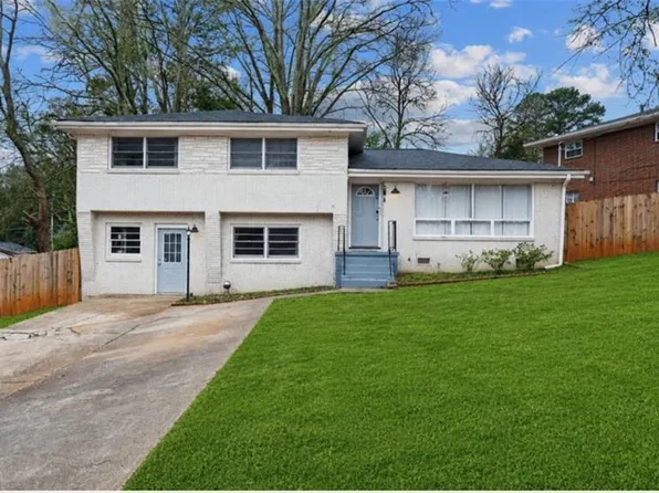 2971 Valley Ridge Dr, Decatur, GA 30032