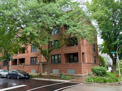 3102 W Cullom Ave #3, Chicago, IL, 60618