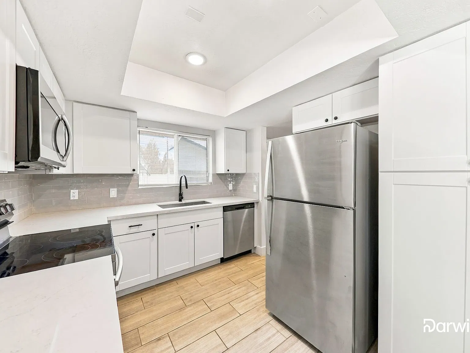 3 bed, 2.0 bath, 1519 sqft, $1,795 — Photo 4