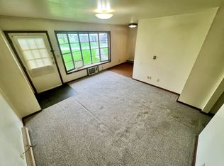 400 N Westridge Dr #B-3, Carbondale, IL 62901