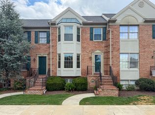 151 Cobblestone Ln, Lancaster, PA 17601