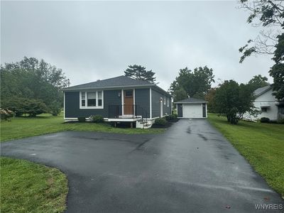 4962 Ellicott Rd, Orchard Park, NY, 14127