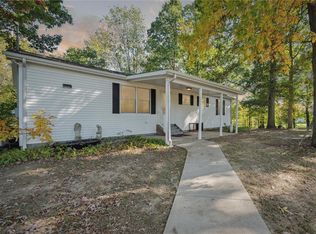 227 Bonniebrook Rd, Butler, PA 16002