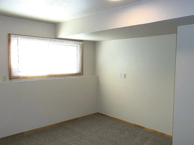 1448 Sioux Blvd — Photo 8