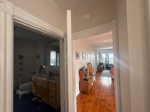 223 Congress St #3, Portland, ME 04101