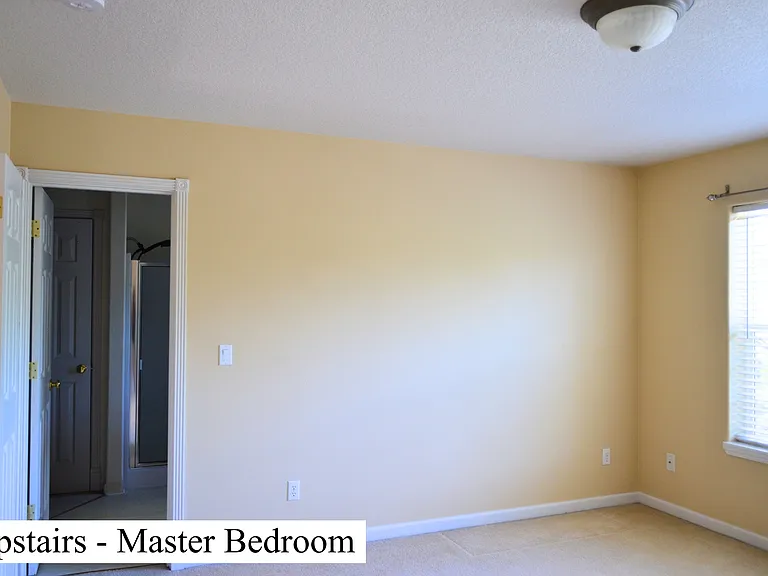 11412 NE 38th Ct — Photo 9