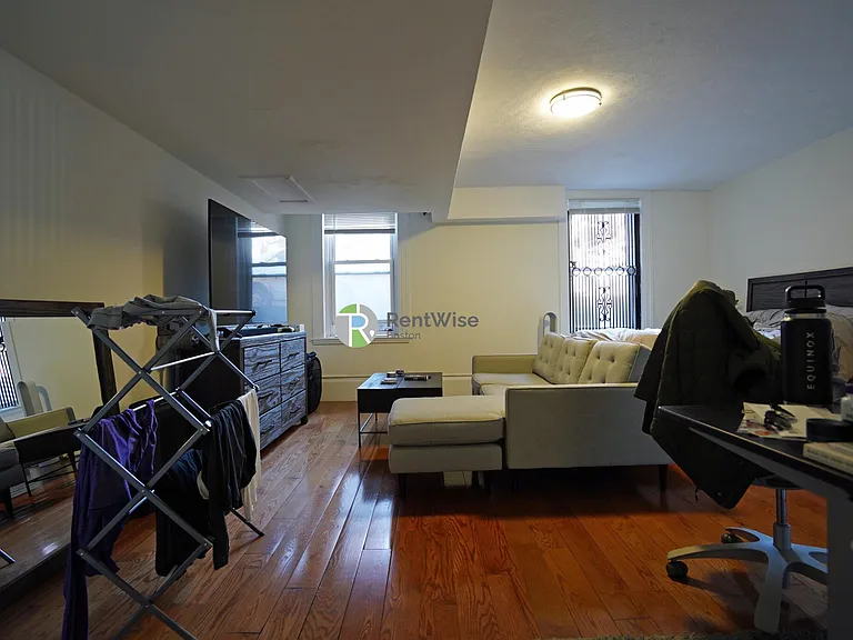 304 Berkeley St #2 — Photo 5