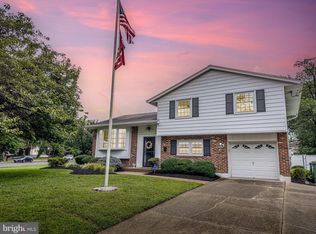 35 Greentree Rd, Marlton, NJ 08053