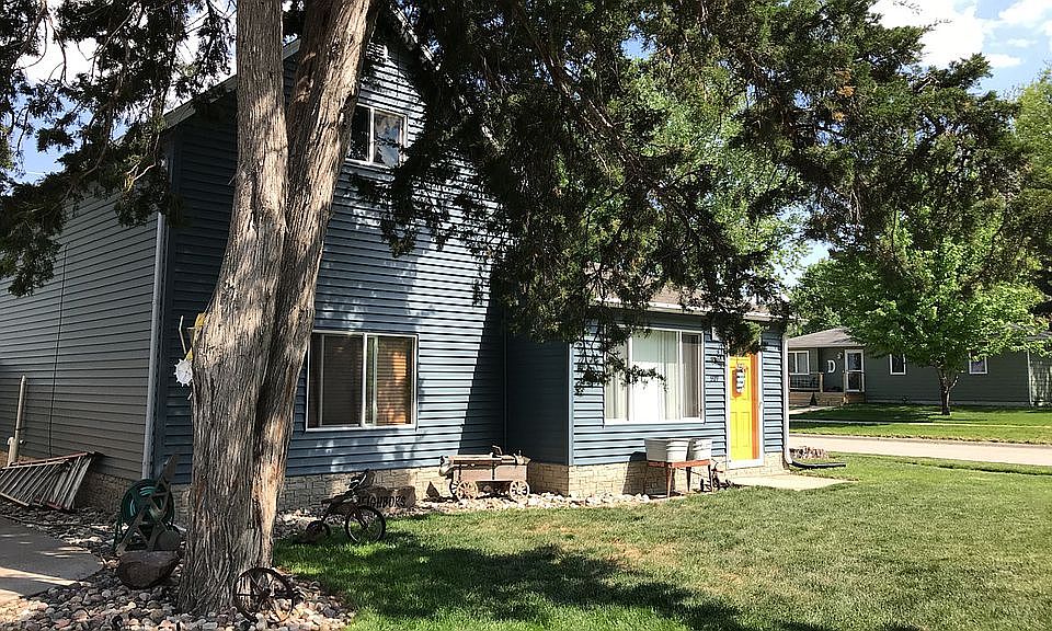 2nd image of 309 Thebe St