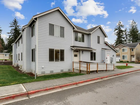 19626 Wapato Ln NE, Poulsbo, WA 98370