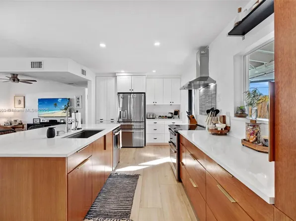 1114 SW 19th St, Fort Lauderdale, FL 33315