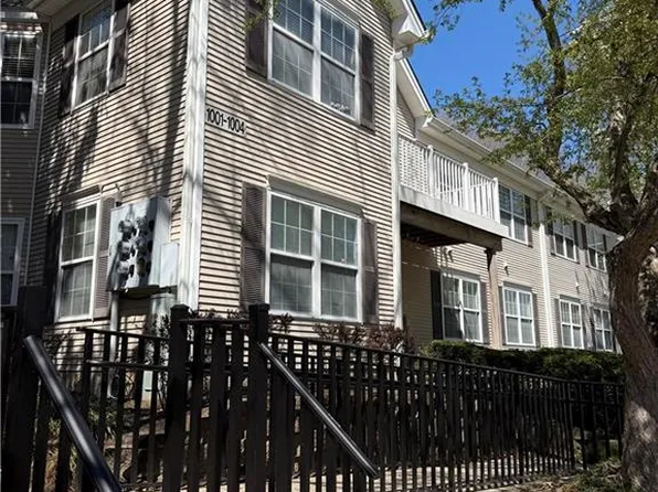 1001 Cypress Ln #1, East Brunswick, NJ 08816