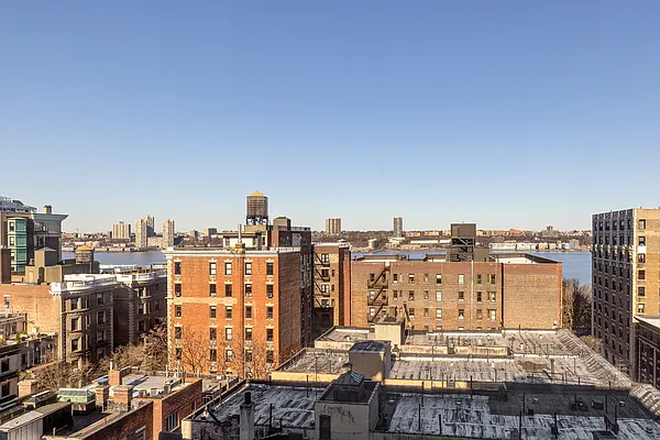 Sold by Compass | media 14