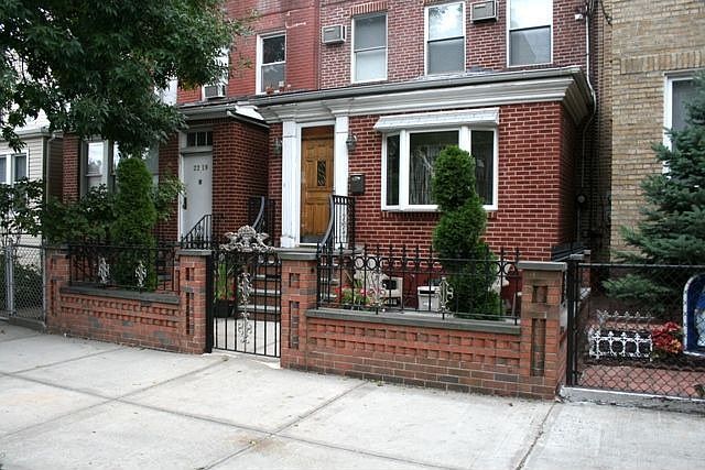 1st image of 2221 42nd St