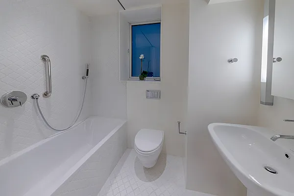 Sold by Brown Harris Stevens | media 10