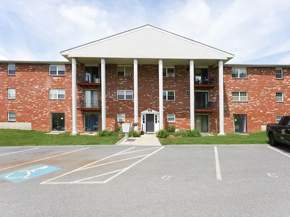 151 Providence Rd #15-O, Grafton, MA 01519