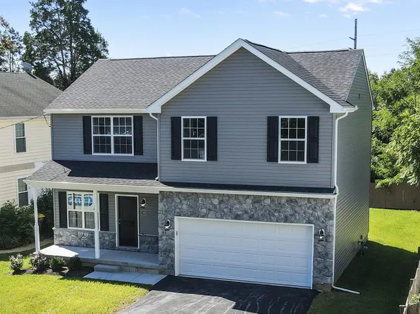 2402 Maple Ave, Wilmington, DE 19808