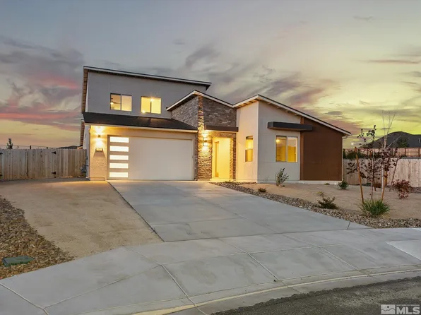 327 Grafton Dr, Sparks, NV 89441