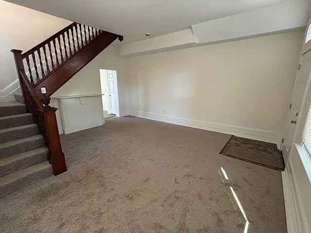 2 bed, 980 sqft, $1,800 — Photo 3