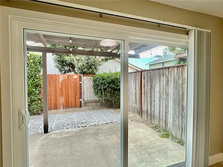 724 N Morgan St #A — Photo 11