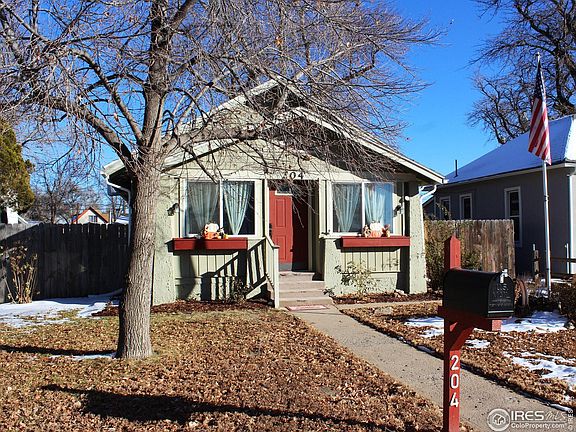 2nd image of 204 Deuel St