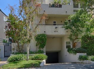 4212 Whitsett Ave APT 302, Studio City, CA 91604