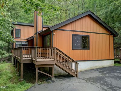 138 Tuckermans Ravine, Tafton, PA, 18464
