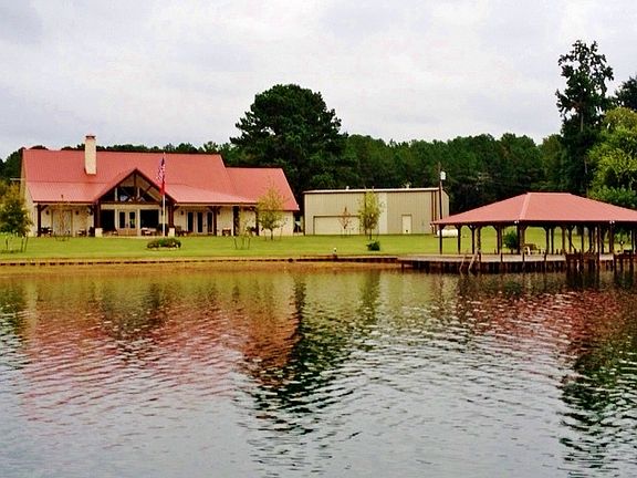 2nd image of 320 County Road 3133