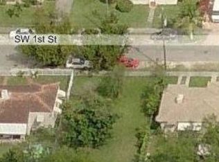 3860 SW 1st St, Miami, FL 33134
