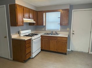 1217 E Jackson St, Springfield, IL 62703