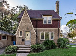 435 N Fairview Ave, Lansing, MI 48912
